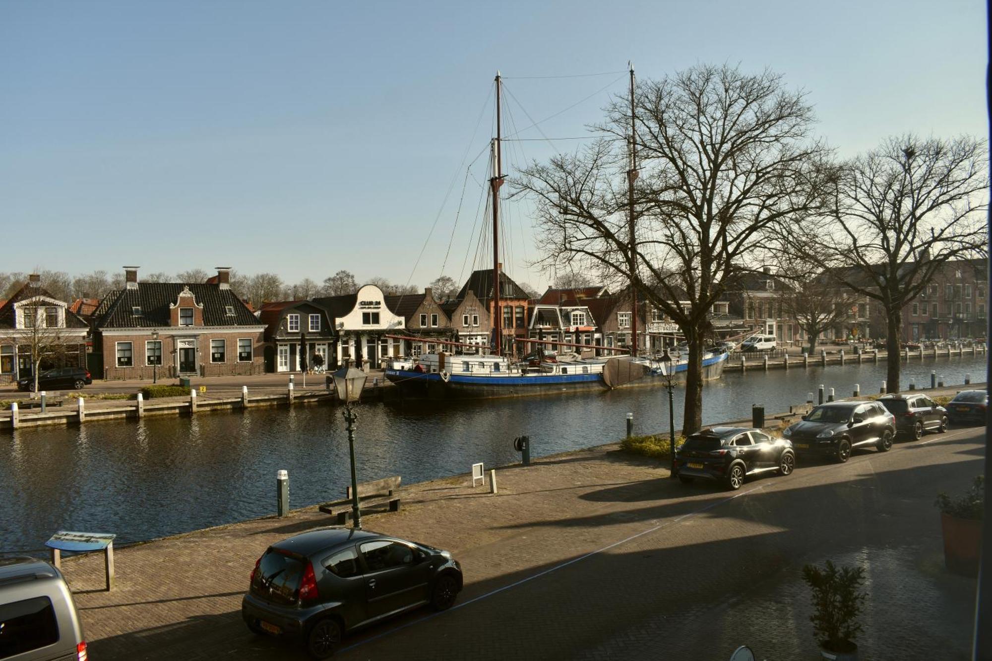 Logies Langestreek Lemmer Exteriör bild
